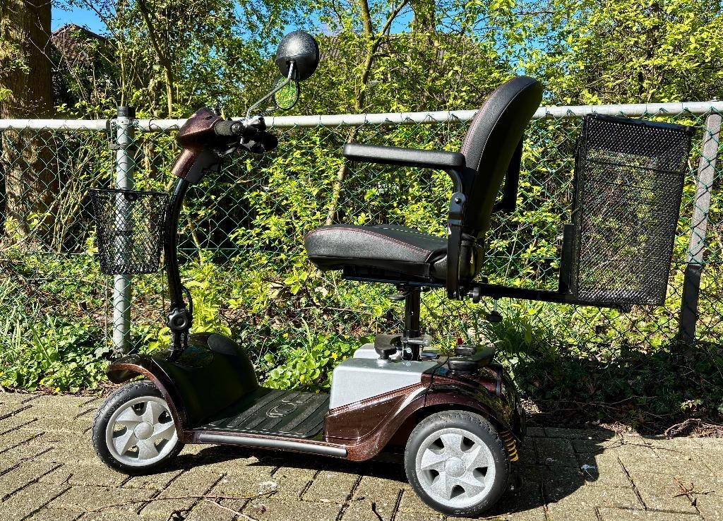 Kymco scootmobiel Mini LS, opklapbaar, Diversen, Brommobielen en Scootmobielen, Zo goed als nieuw, Kymco, 16 t/m 25 km, 10 km/u of minder