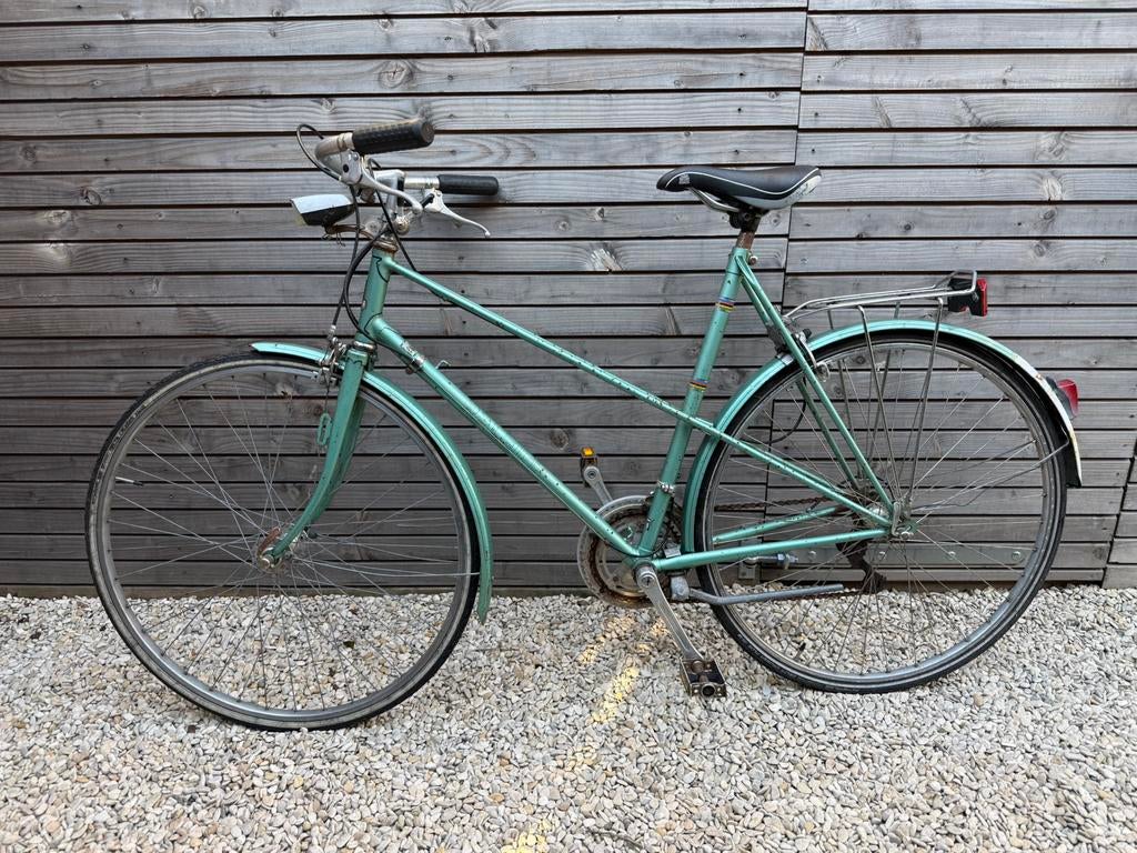Vintage Raleigh fiets - 56cm frame, 28 inch wielen, Fietsen en Brommers, Fietsen | Oldtimers, 55 tot 59 cm, Ophalen