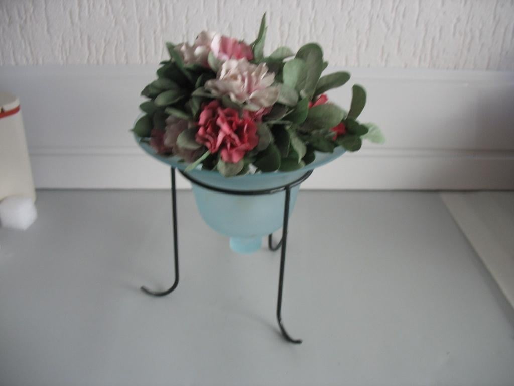 Bloempot op standaard, Overige materialen, Zwart, Ophalen of Verzenden, Zo goed als nieuw