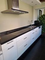 keuken met apparatuur, Ophalen, Gebruikt, Crème, Composiet