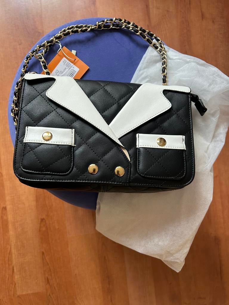 Originele en leuke tas, nieuw met prijskaartje, Ophalen of Verzenden, Nieuw, Zwart, Overige merken