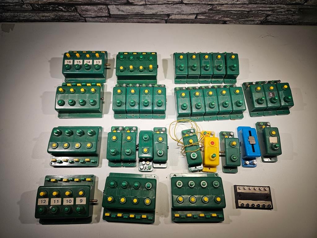 Minitrix trix schakelaar materiaal N spoor modeltrein 1:160, Overige merken, Gebruikt, Gelijkstroom of Wisselstroom, Brug, Tunnel of Gebouw