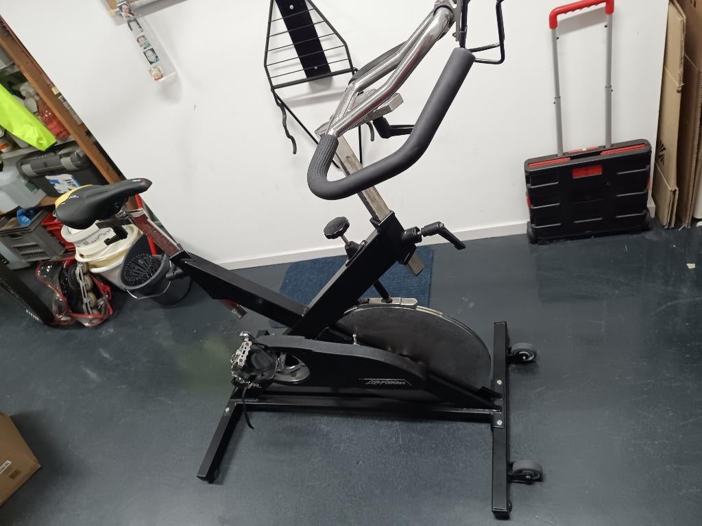 Spinfiets Lemond Revmaster, Sport en Fitness, Ophalen, Gebruikt, Spinningfiets
