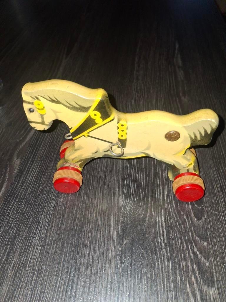 Vintage verhofa  houten trekpaardje op wielen, Ophalen of Verzenden