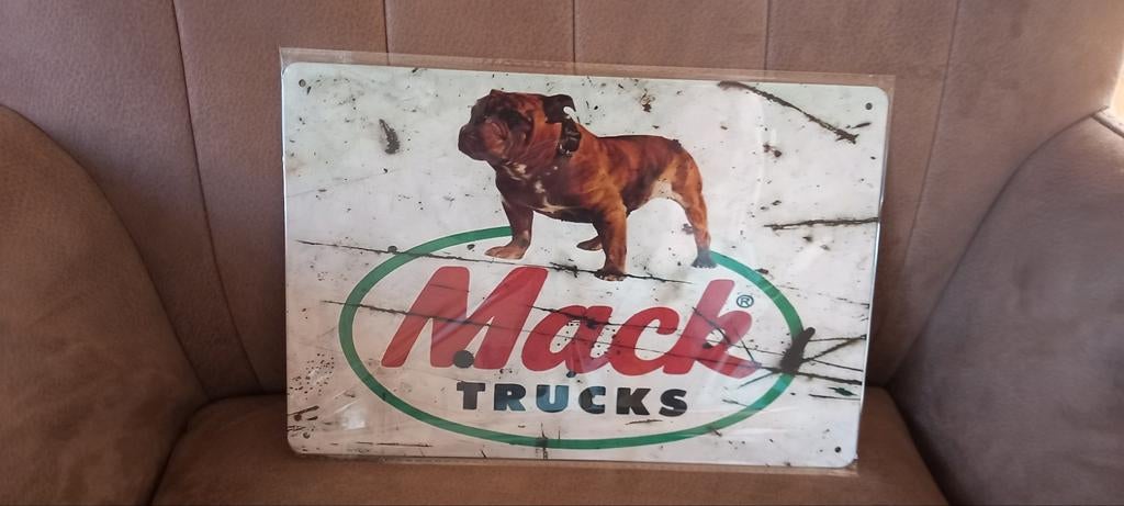 Blikken bord Mack Trucks Bulldog 20x30 cm Nieuw, Ophalen of Verzenden, Nieuw, Reclamebord