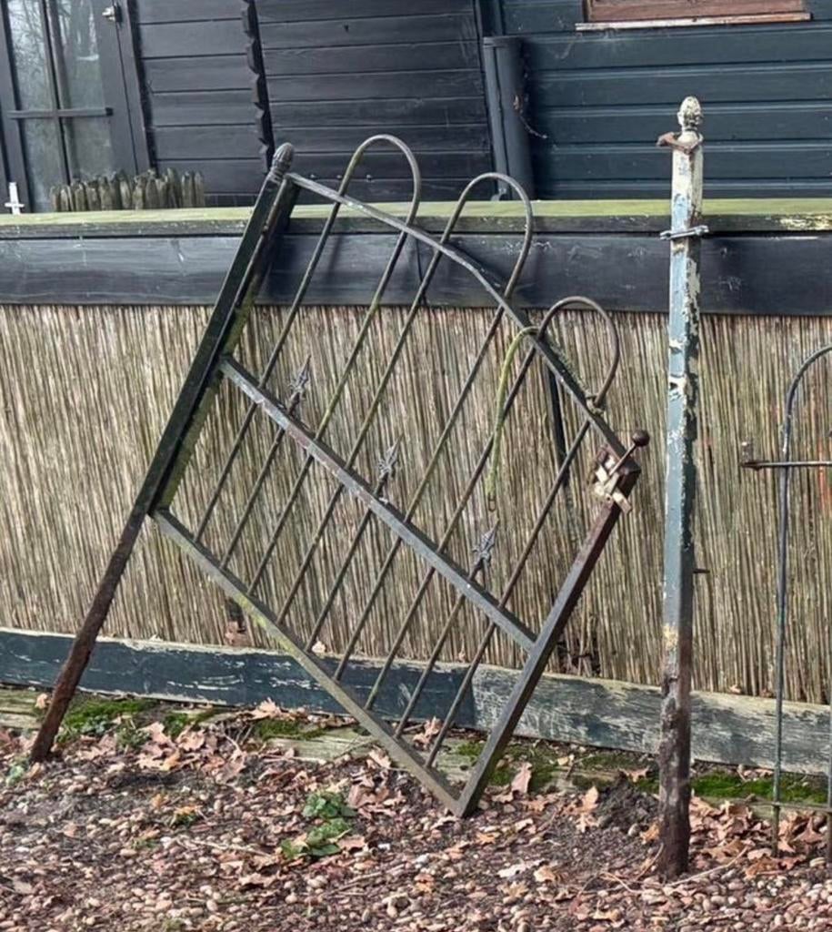 Gebruikt sierhekwerk 4.60m met 2 poorten 1.10m, Ophalen, Met poort, Gebruikt, Sierhekwerk