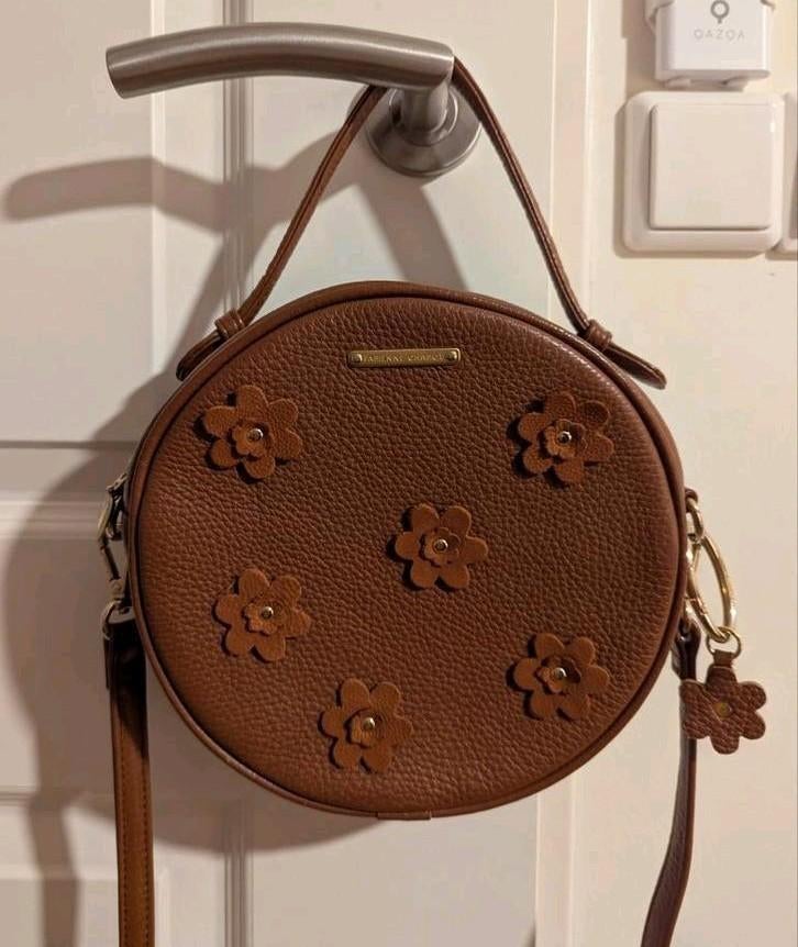 Fabienne Chapot Roundy tas echt leer, Ophalen of Verzenden, Zo goed als nieuw, Bruin, Schoudertasje