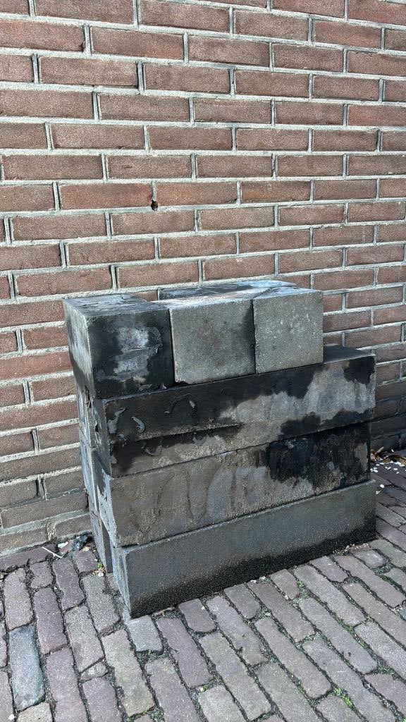 Gratis bielzen, Tuin en Terras, Bielzen en Borders, Ophalen, Biels, Zo goed als nieuw, Natuursteen