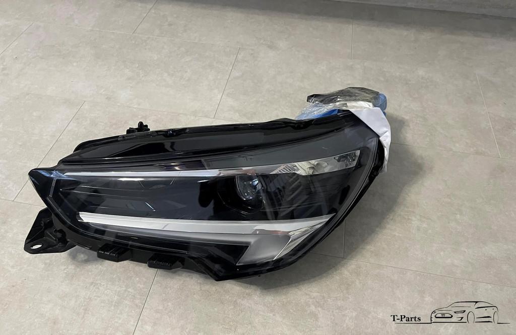 Opel corsa F 2020+ koplamp MATRIX LED LINKS 39162658