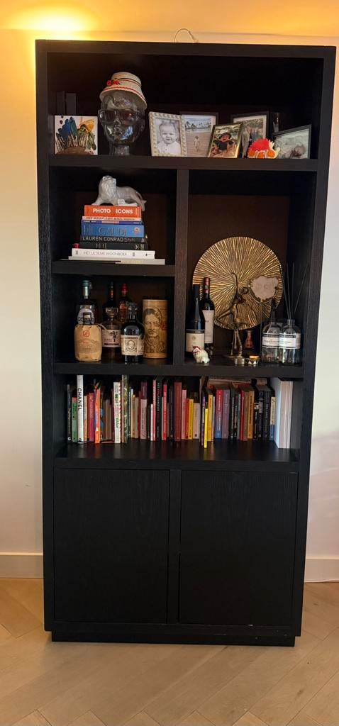 Richmond Oakura eikenhouten kast zwart, Ophalen, Gebruikt, 25 tot 50 cm, 150 tot 200 cm