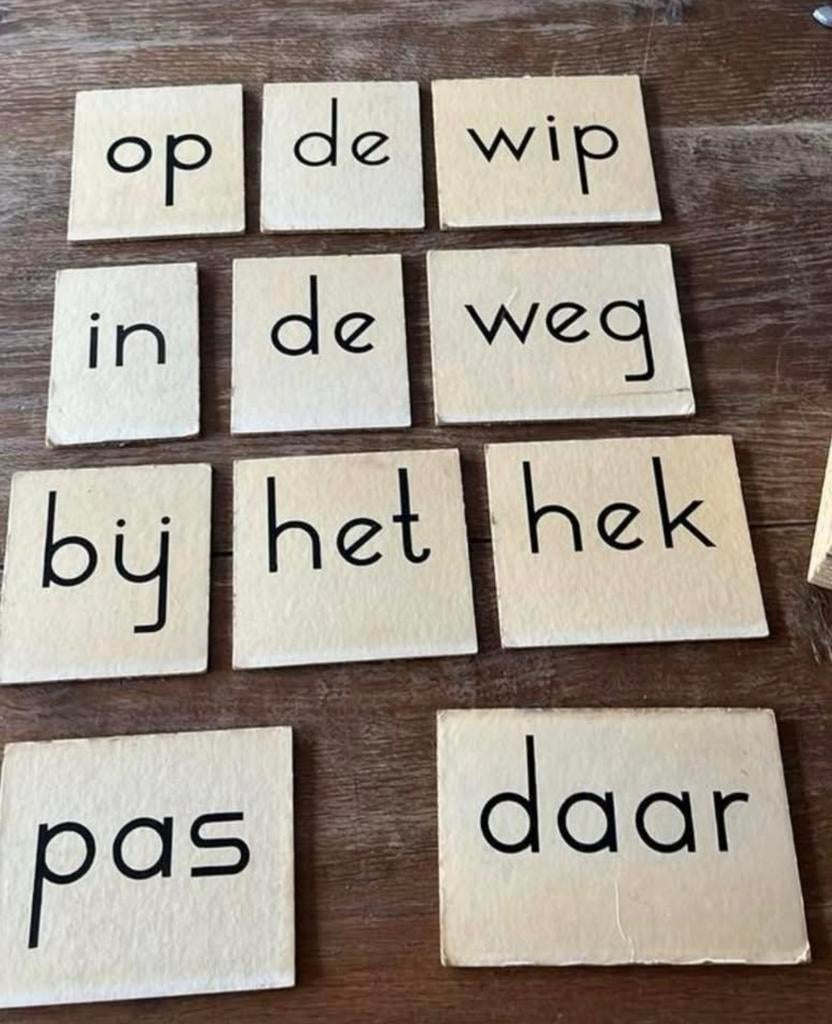 VINTAGE LESMATERIAAL