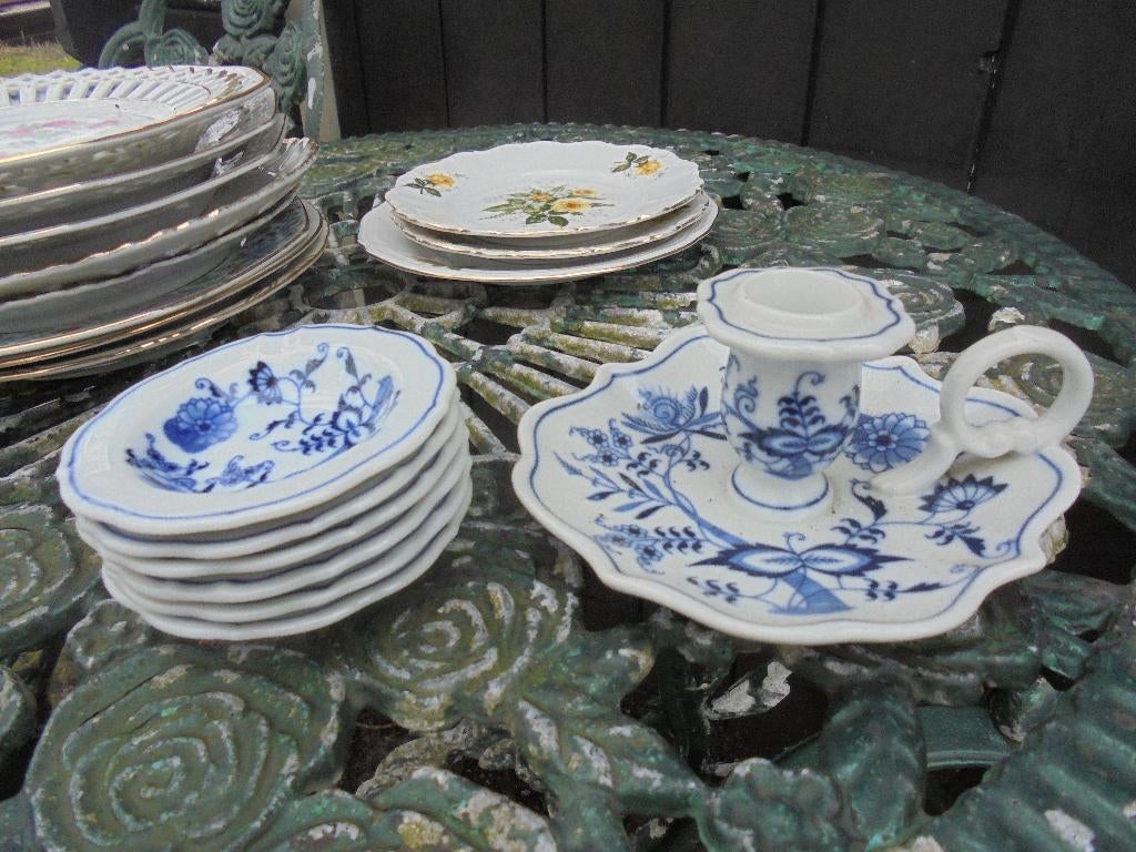Asbakjes + Blaker Blue Danube wit / diep blauw bloem decor, Antiek en Kunst, Antiek | Servies los, Ophalen of Verzenden