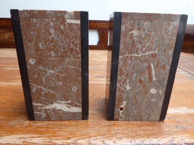 2 art deco marmeren sierstukken, boekensteunen., Antiek en Kunst, Ophalen of Verzenden