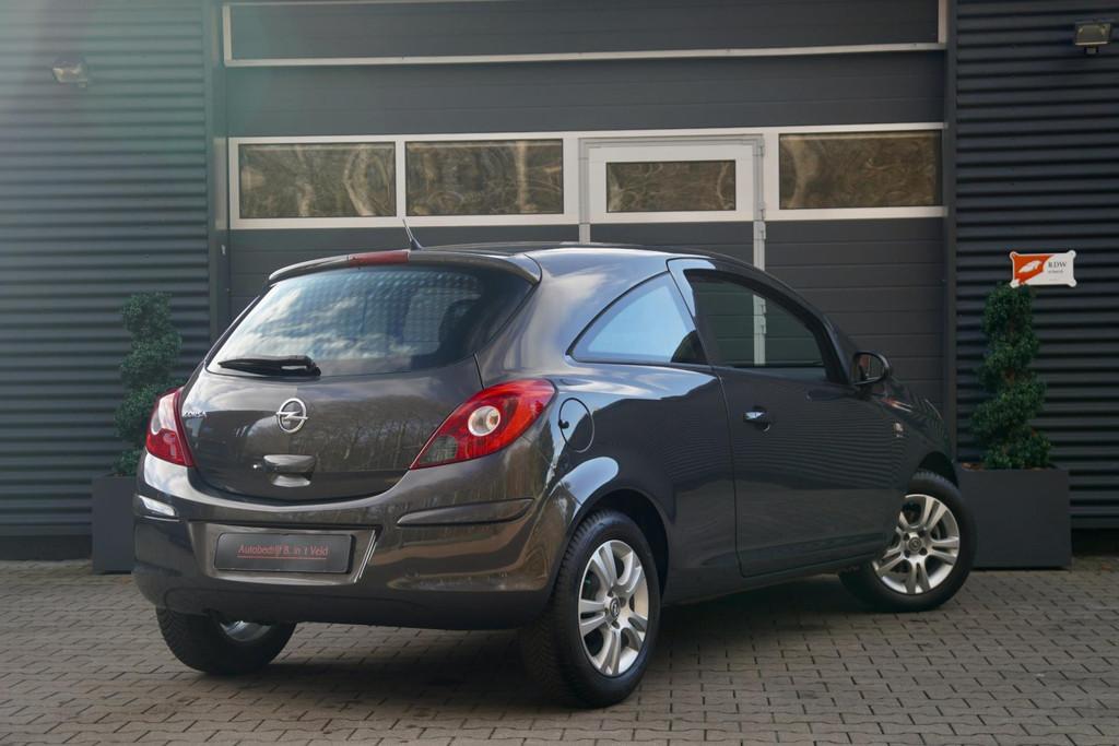 Opel Corsa 1.2-16V Business+ LEDER AIRCO CRUISE, Auto's, Voorwielaandrijving, 86 pk, Gebruikt, Zwart