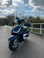Agm retro scooter (weinig kilometers), Ophalen of Verzenden, Zo goed als nieuw, Benzine, Overige merken