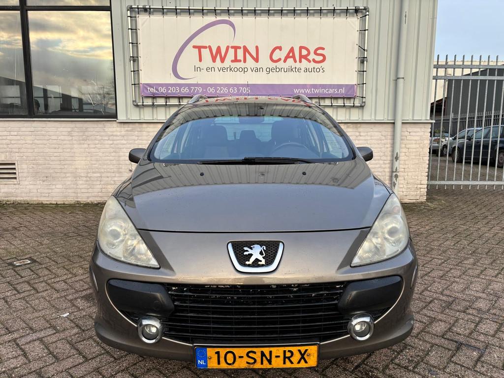 Peugeot 307 SW 2.0-16V Pack Airco, Auto's, 730 kg, Gebruikt, 4 cilinders, 7 stoelen