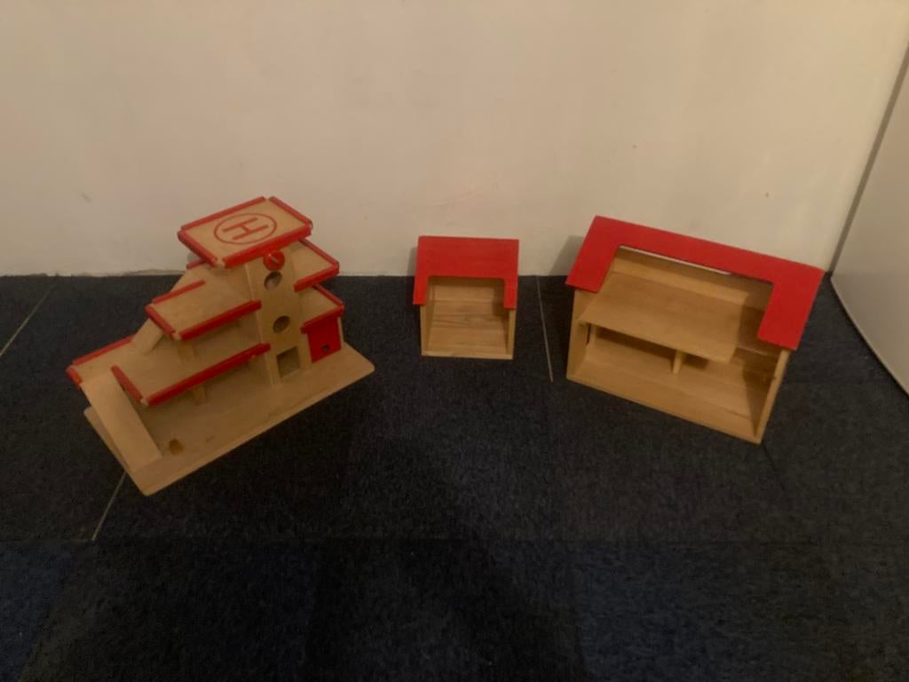 Houten garage en schuren, Ophalen