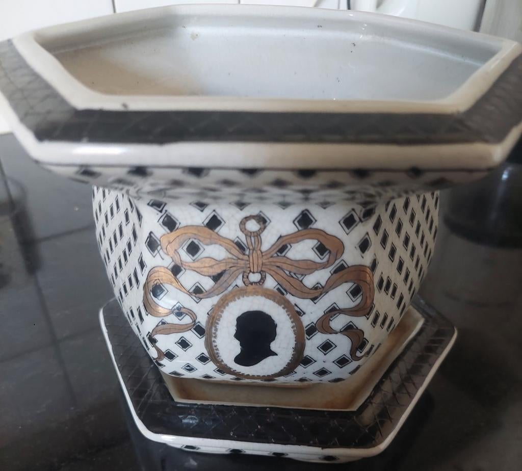 Zeshoekige bloempot met schotel, Ophalen of Verzenden