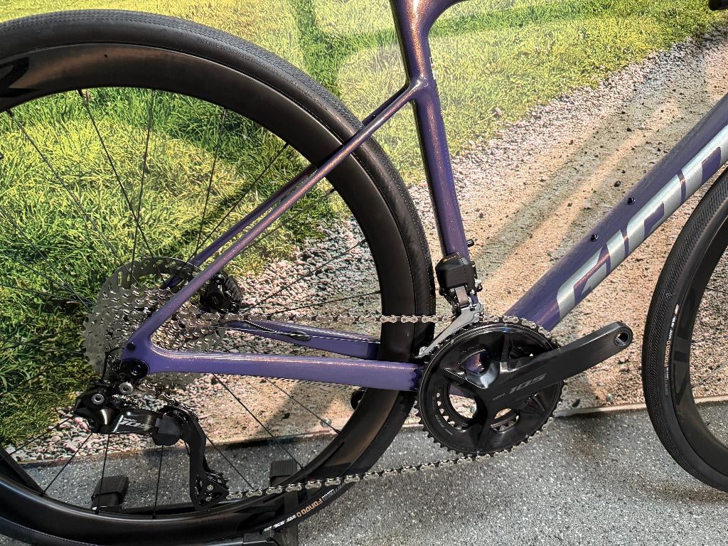 * Giant Defy Advanced 0 Disc M 2026 105 DI2 R7170 € 3.999,-, Ophalen, 28 inch, Carbon, Heren