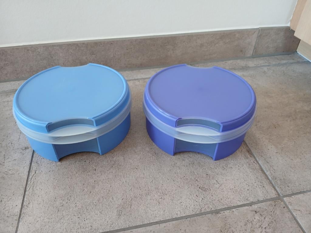Tupperware zoetdoos, koektrommel, vensterbus, snoeptrommel, Ophalen of Verzenden, Zo goed als nieuw, Blauw, Overige typen