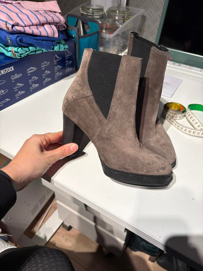 Via vai laarzen enkellaarzen 36, Kleding | Dames, Schoenen, Ophalen of Verzenden, Zo goed als nieuw, Bruin