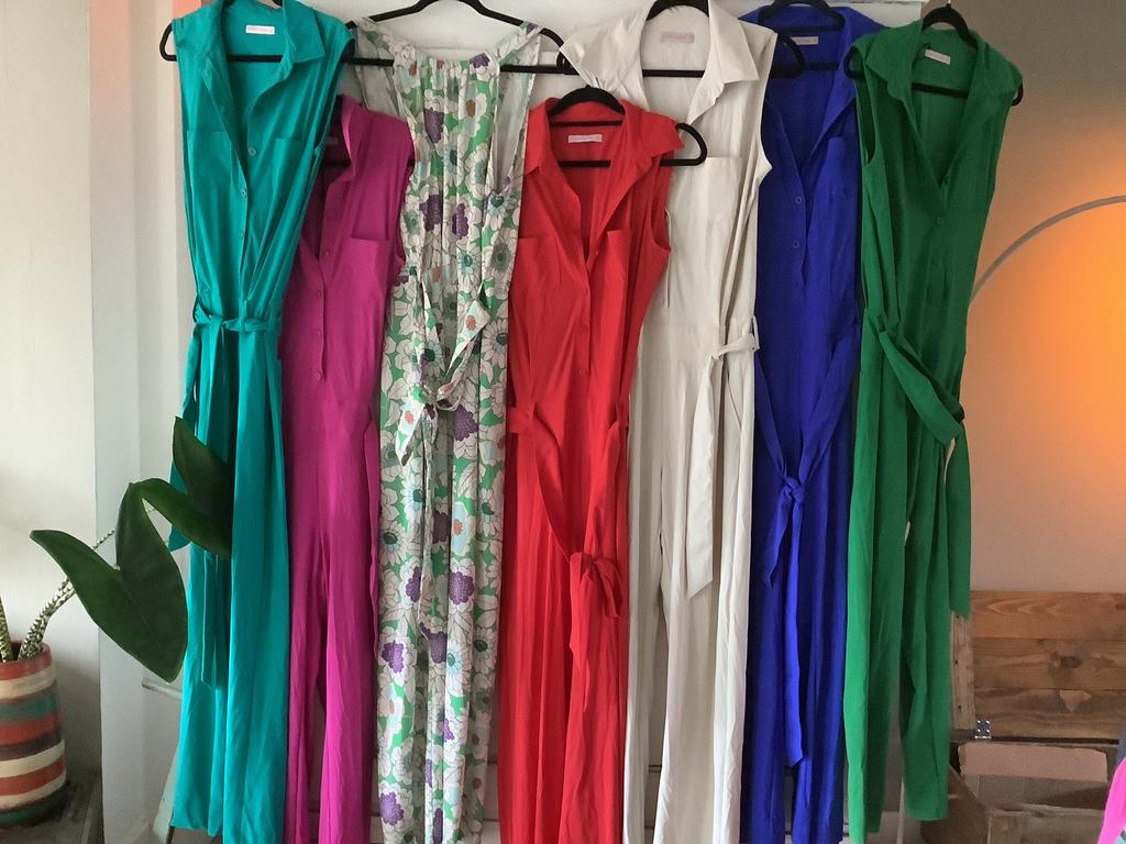 Studio Anneloes travelstof jumpsuits div kleuren maat L, Kleding | Dames, Jumpsuits, Ophalen of Verzenden, Zo goed als nieuw, Maat 42/44 (L)
