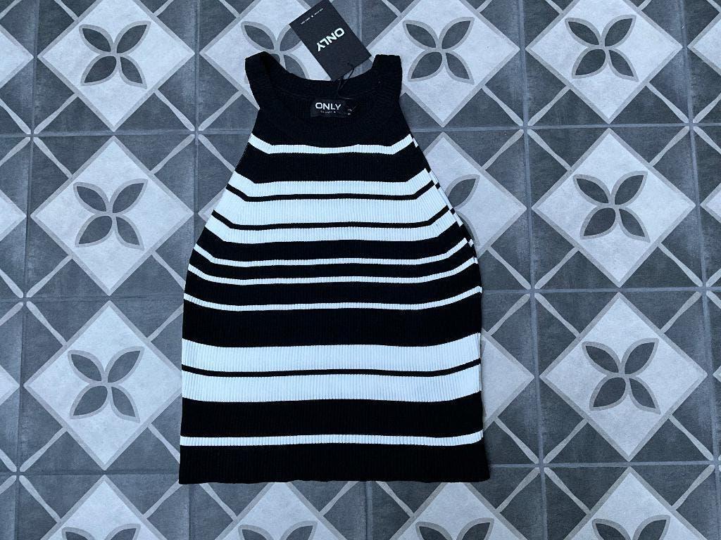 mouwloze top Merk Only Maat XXL, Mouwloze top Merk Only Maat XXL, Maat 46/48 (XL) of groter, Nieuw, Ophalen of Verzenden