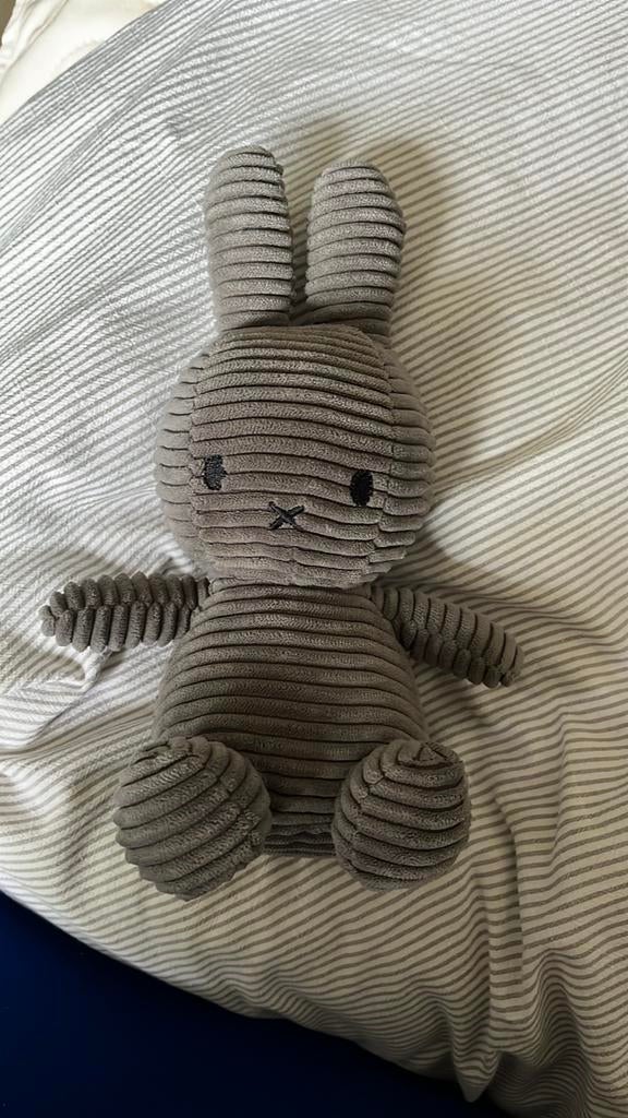 Nijntje knuffel grijs ribstof, Ophalen, Zo goed als nieuw, Konijn