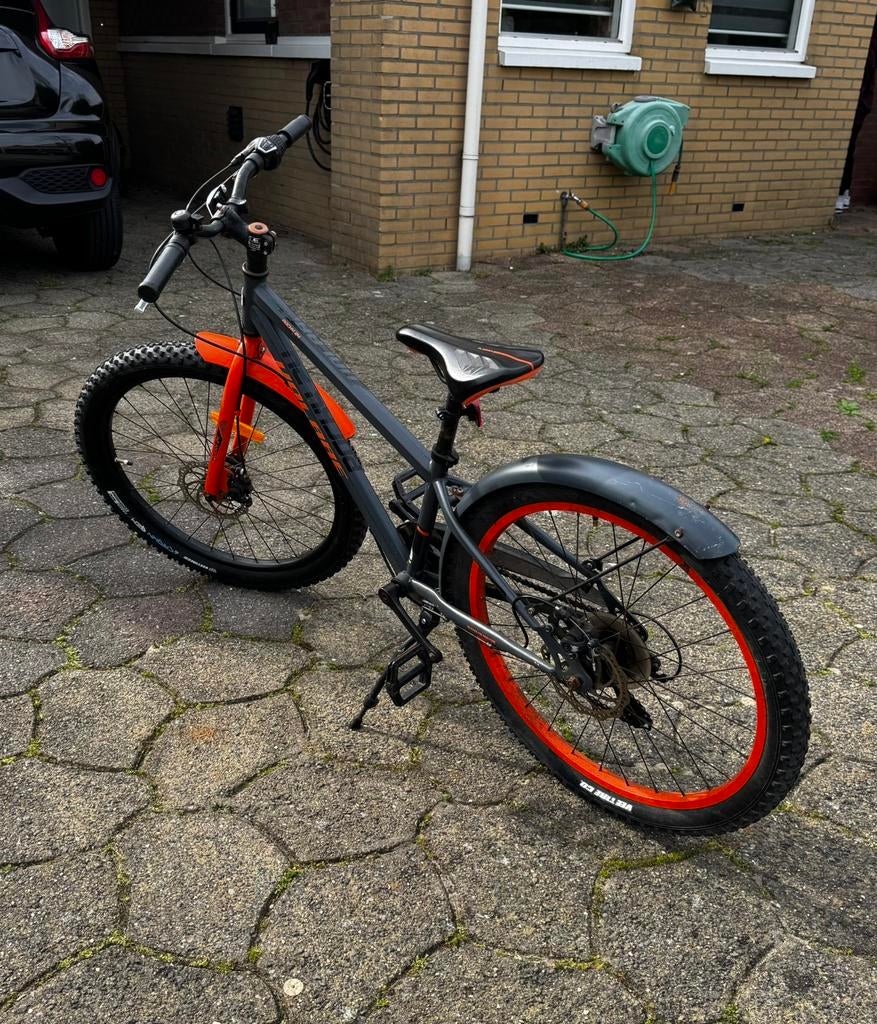 Fiets 24, Ophalen, Zo goed als nieuw, Aluminium, 24 inch of meer