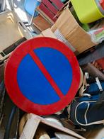 Ronde tafel met metalen poten - Gebruikt- verkeersbord, Gebruikt, 50 tot 100 cm, Eenvoudig, functioneel, Rond