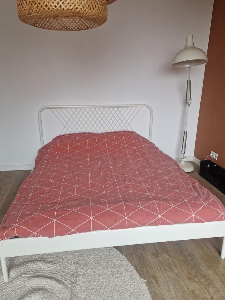 Bedframe met lattenbodem 160x200, Wit, Tweepersoons, Ophalen of Verzenden, Zo goed als nieuw