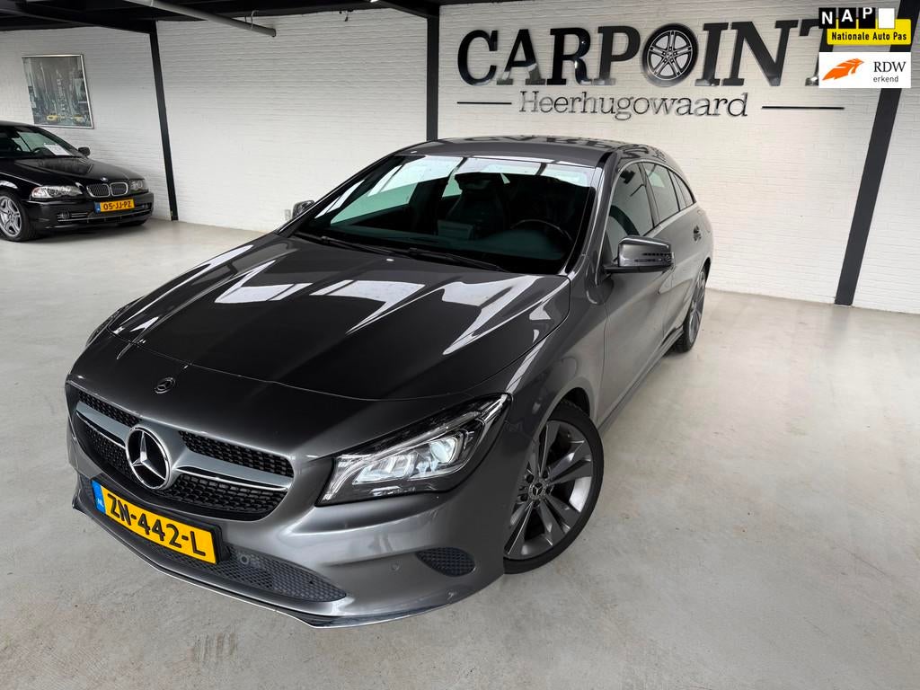 Mercedes-Benz CLA-klasse Shooting Brake 180 d Business Solut, Auto's, Mercedes-Benz, Gebruikt, Euro 6, 4 cilinders, Leder en Stof