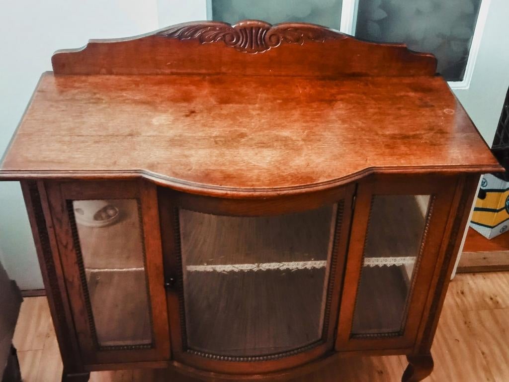Brocant thee vitrine kastje gebogen facet geslepen glas hout, Ophalen