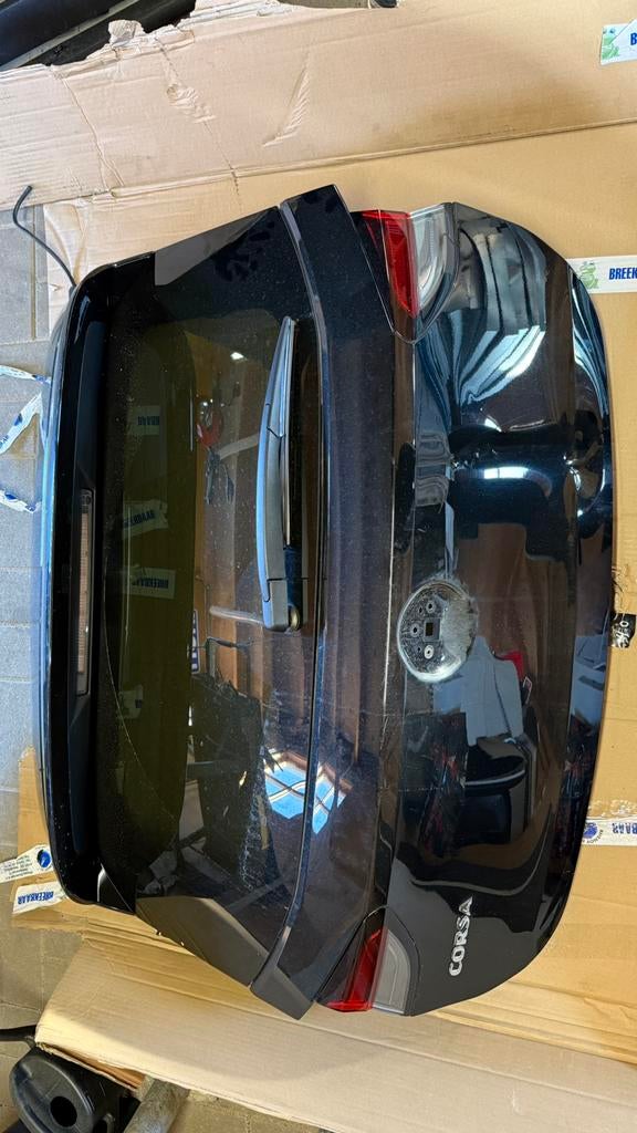 Kofferbak klep Opel Corsa F met Vauxhall logo, Gebruikt, Achterklep, Opel, Ophalen of Verzenden