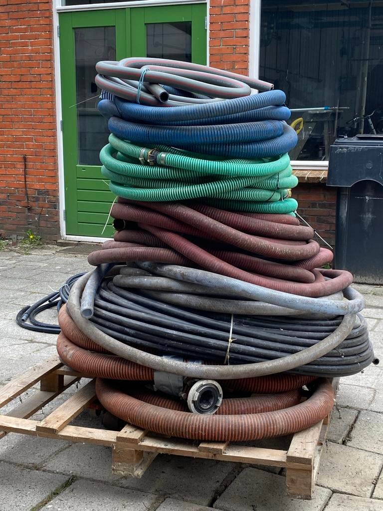 Slang, diverse diameters, diverse lengtes in een koop, Ophalen of Verzenden, Gebruikt, Tuinslang