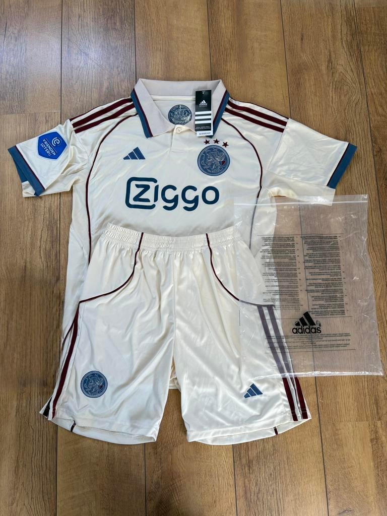 Ajax tenue, Maat M, Ophalen of Verzenden, Nieuw, Set
