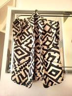 Cotton Club mouwloos vest gilet zwart-wit geometrische print, Maat 38/40 (M), Wit, Ophalen of Verzenden, Zo goed als nieuw