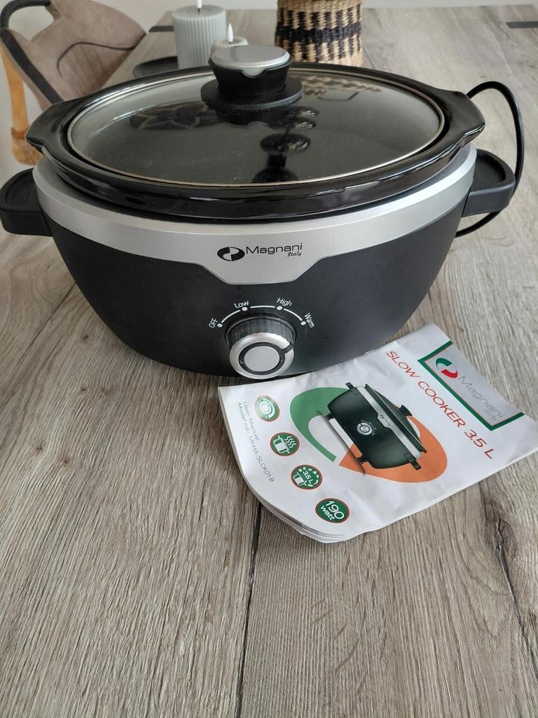 Niewe Slowcooker( 3,5 liter), Witgoed en Apparatuur, Slowcookers, Ophalen of Verzenden