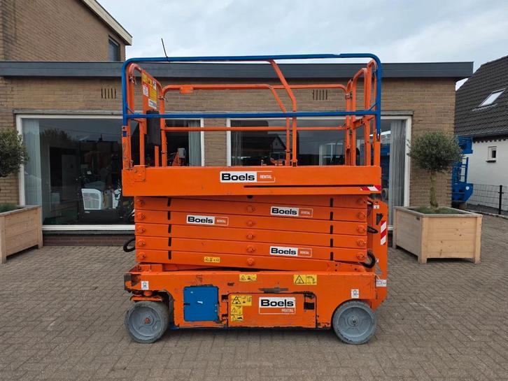 Genie Gs 4047 14m hoogwerker (bj 2013), Zakelijke goederen, Machines en Bouw | Liften, Steigers en Ladders