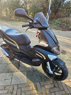 Gilera runner rst 2017, Fietsen en Brommers, Ophalen of Verzenden, Zo goed als nieuw, Benzine, Overige modellen