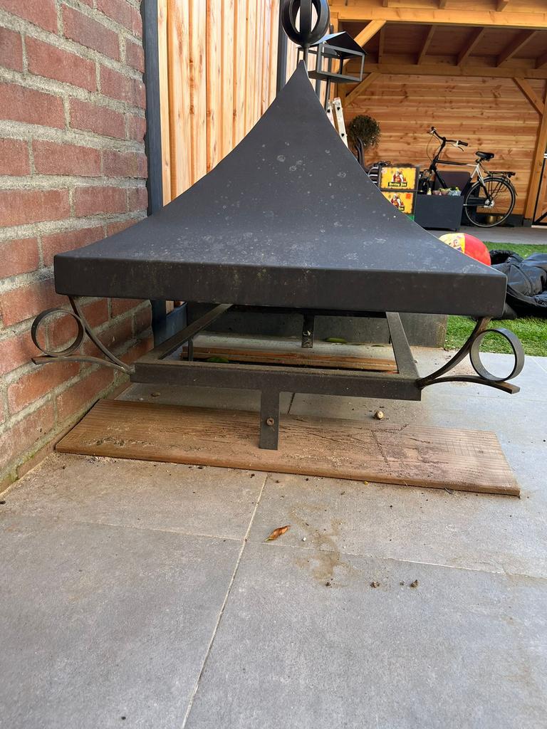 Kap schoorsteen, Ophalen of Verzenden, Zo goed als nieuw, Vrijstaande haard, Houthaard