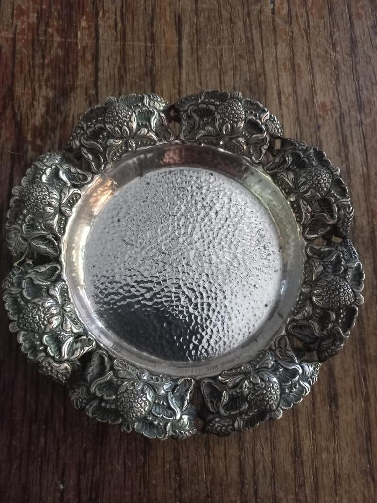 Mooi Djokja zilveren schaaltje., Antiek en Kunst, Ophalen of Verzenden