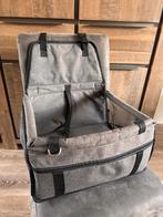 Comfortabel Auto Hondenstoeltje – Tot 8 kg, Dieren en Toebehoren, Hondenmanden, Ophalen, Gebruikt, Stof