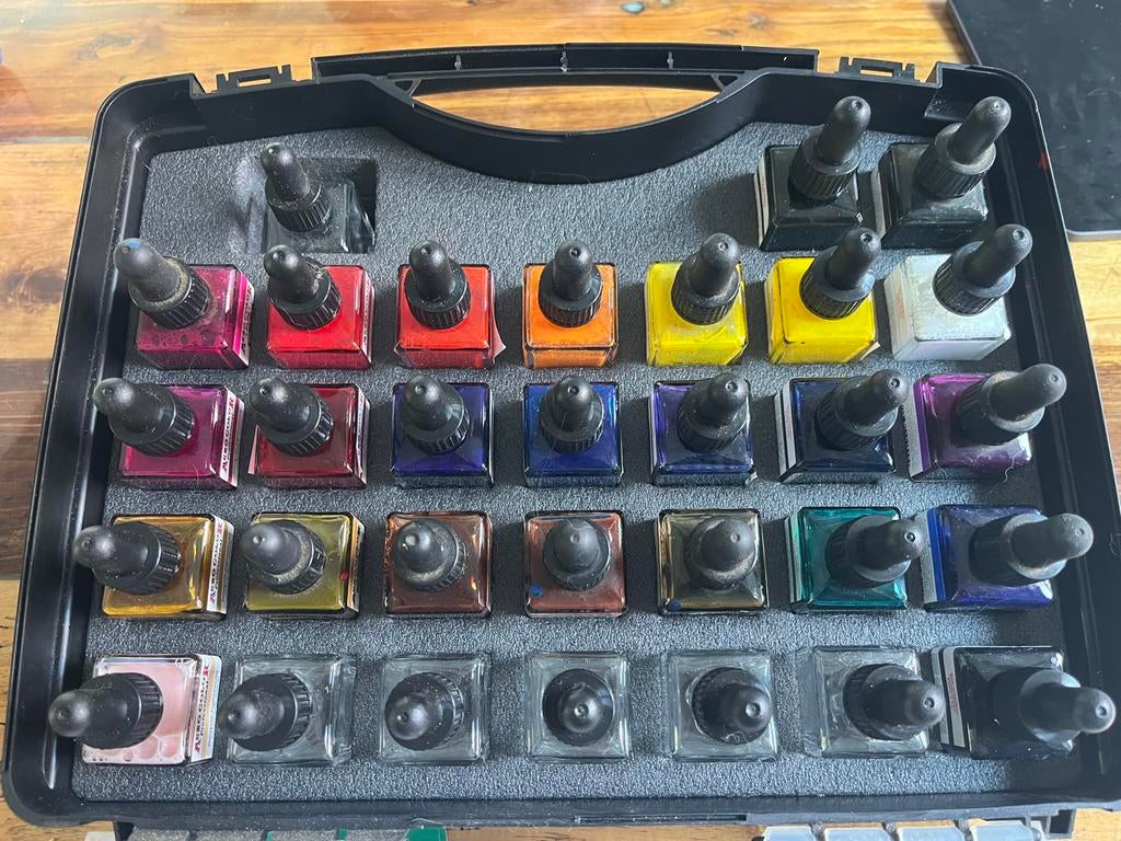 Aero Color Professional Schmincke - 24 kleuren set, Ophalen of Verzenden, Gebruikt, Acrylverf