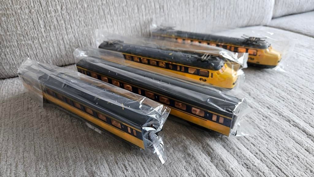 HondekopTreinstel mat 54 - 4 stuks, Treinset, Gelijkstroom, Ophalen of Verzenden, NS