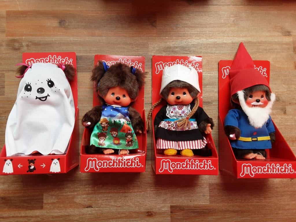 Monchhichi poppen in doos, Ophalen of Verzenden, Nieuw, Meisje
