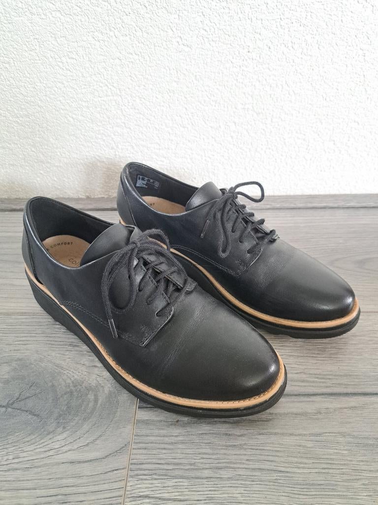 CLARKS collection zwarte schoenen maat 37, kort gedragen, Kleding | Dames, Schoenen, Ophalen of Verzenden, Zo goed als nieuw, Zwart