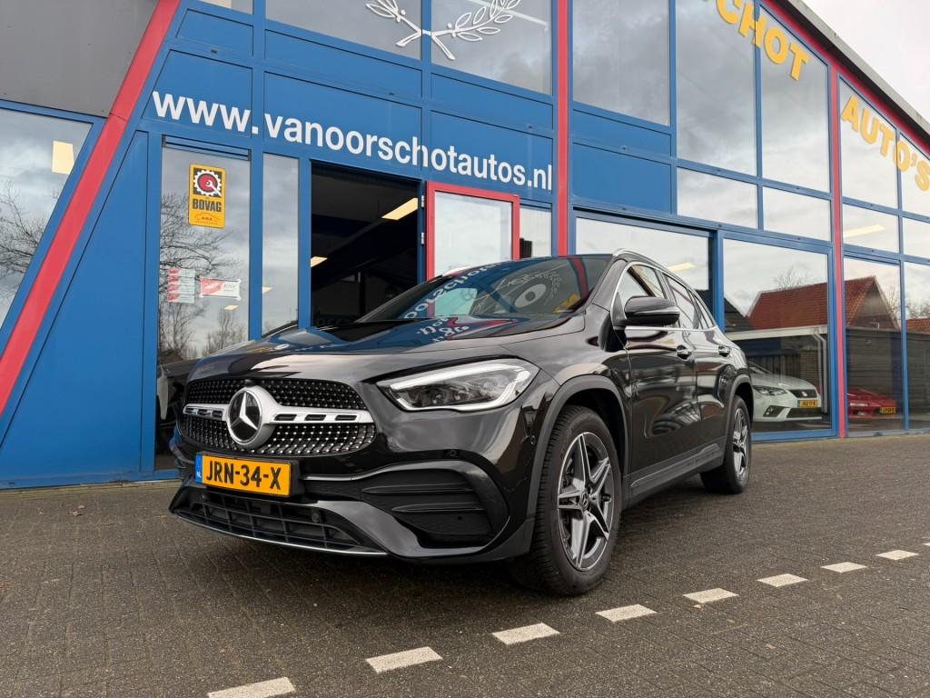 Mercedes-benz GLA-KLASSE 250 e Plug-In Hybride Automaat AMG, 4 cilinders, Met garantie (alle), Zwart, Plug-in hybride