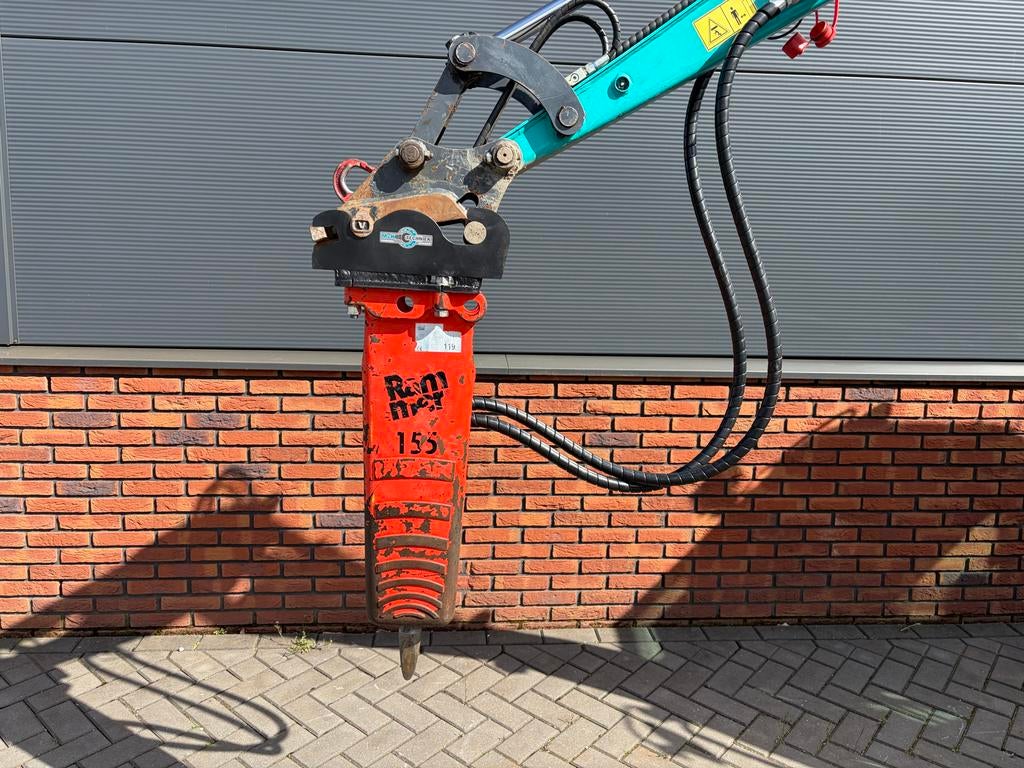 Rammer 155 hydraulische sloophamer CW05, Ophalen