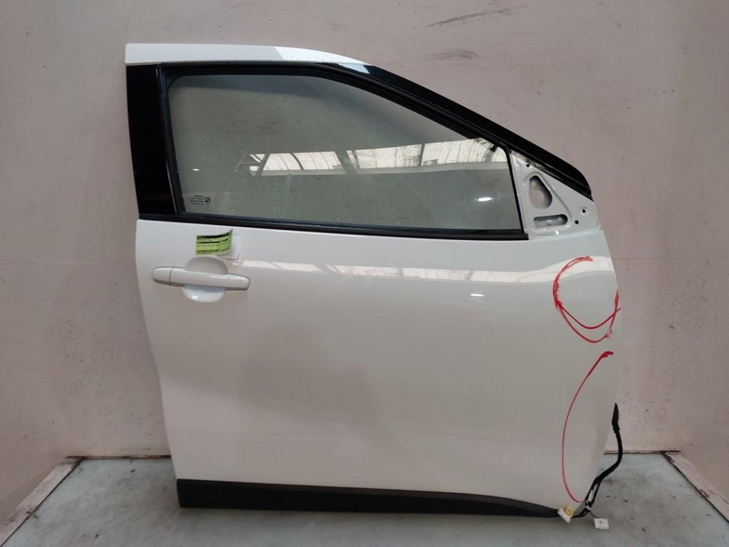 Portier Rechts Voor Toyota Aygo X (2022-03/..) 670010H090, Gebruikt, Kundenbetreuung@toyota.de, Toyota-Allee 2, Köln 50858, , Duitsland